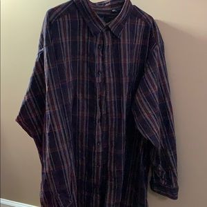 Roundtree & Yorke Flannel Button Down Shirt
